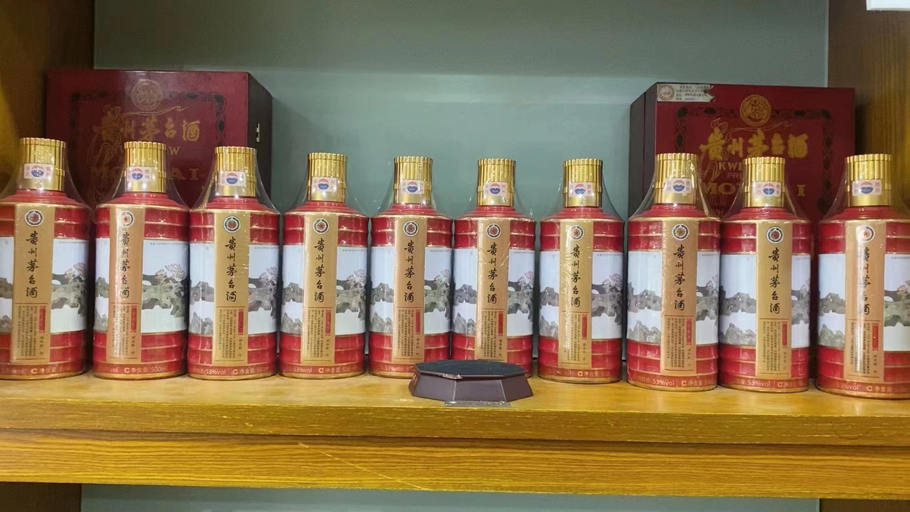 贵州回收50年茅台礼盒多少钱（最新更新行情）